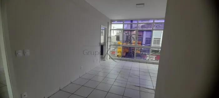 Oportunidade - Sala Comercial - Centro - 48m².