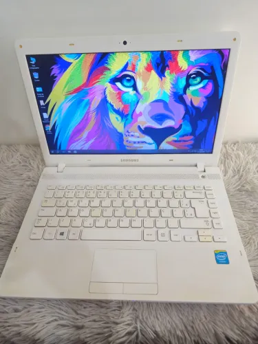 NOTEBOOK SAMSUNG NP270 INTEL CELERON DUALCORE 8GB DE RAM HD500GB TELA 14 NOVINHO