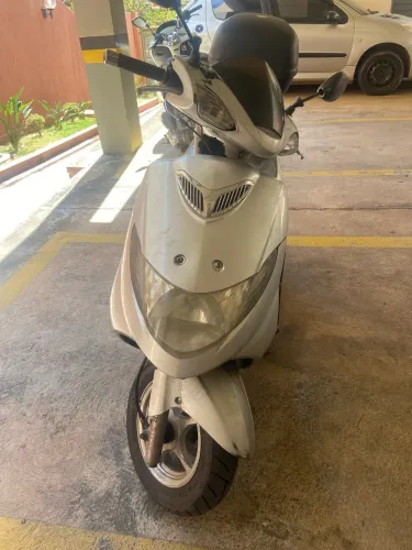 Suzuki Burgman 2008
