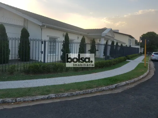CASA em JARDIM ESTORIL 2, (Bauru) - SP
