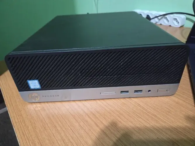 Computador HP ProDesk 400 G4 - Intel Core i3 7100.