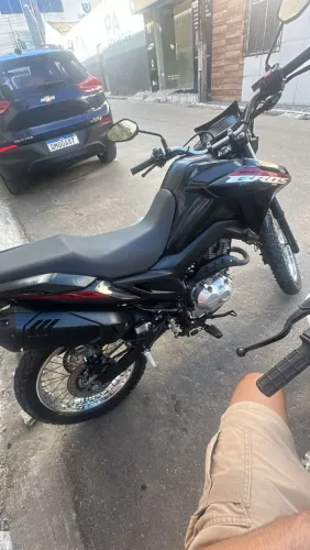 Moto bross nova sem detalhes, único dono