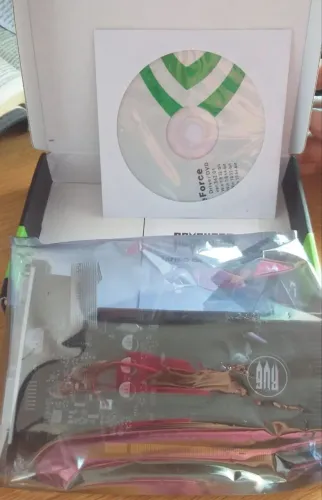 Placa de video 1gb nova nao foi usada com nota fiscal de loja