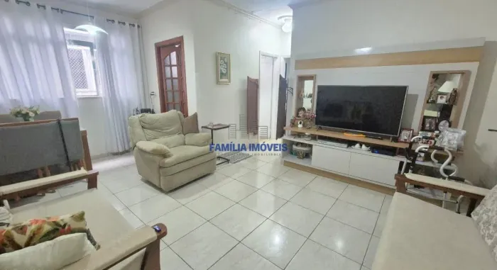 Apartamento a venda com 2 quartos no Gonzaga Santos/SP