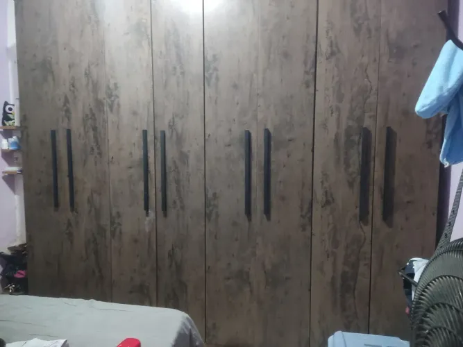 Vendo guarda roupa casal