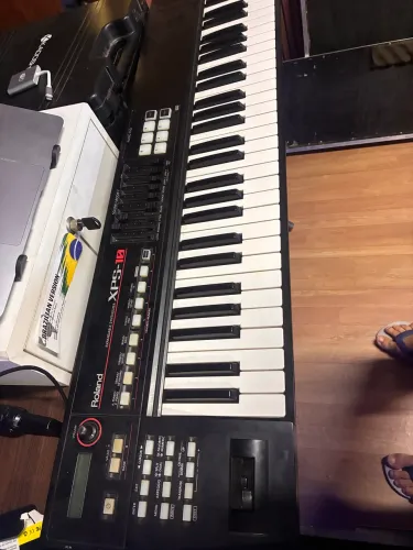 Teclado Roland xps10