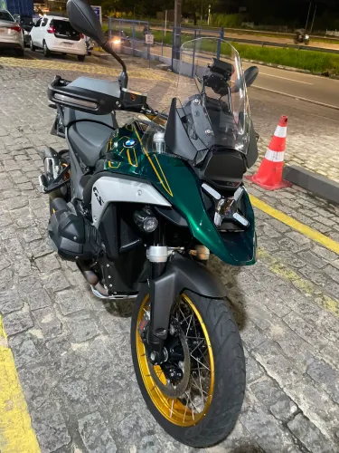 Vendo BMW R1300 option 719