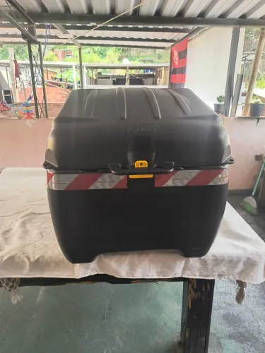 Baú entrega motoboy