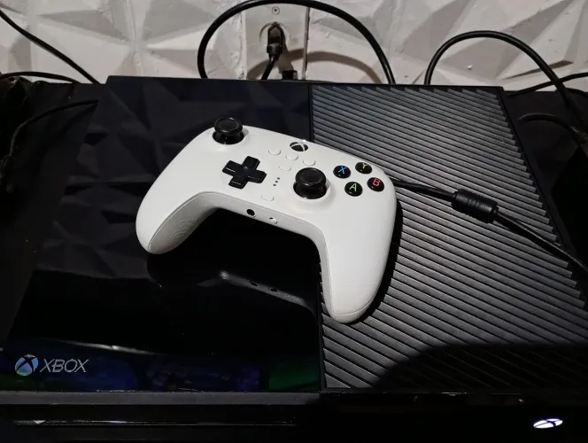 Xbox one Fat 1Tb