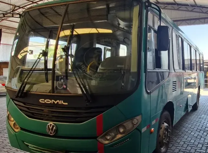 Micrão Escolar VW, 2020 Svelto 32 Recl. ar teto, c/ elev. 1 porta rodov. TR *
