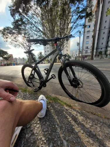 Bicicleta RAVA aro 29 