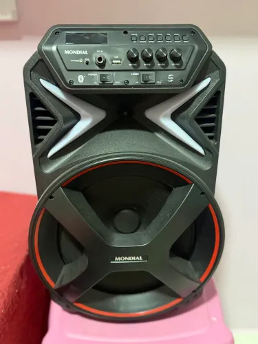 Caixa de som Mondial 