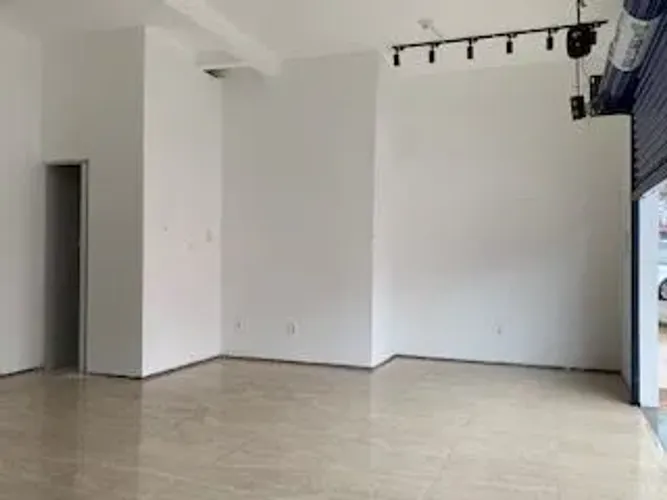 Locação comercial Av. Acre, Planalto Turu (76m²)