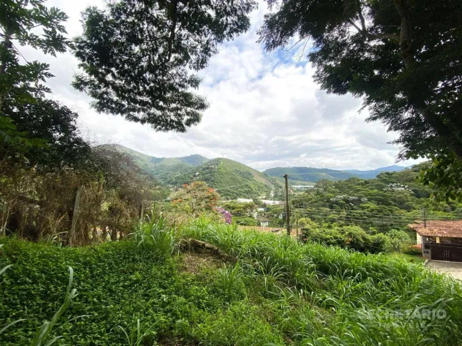 Terreno à venda em condomínio fechado com, 1293 m² por R$ 630.000 - Itaipava - Petrópolis/