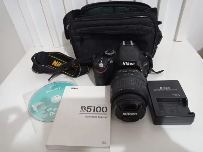 Nikon D5100 + 18-55mm | Kit Completo | Estado de Nova