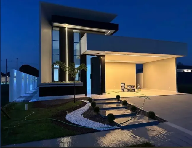 Vende-se Casa alto padrão no CONDOMÍNIO FASANN VILLE