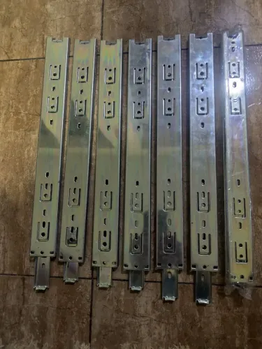 CORREDIÇAS PARA GAVETAS