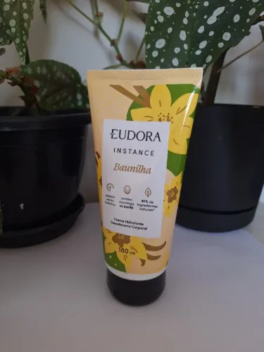 hidratante baunilha eudora