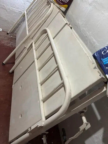 Vende-se ou aluga-se cama hospitalar manual 