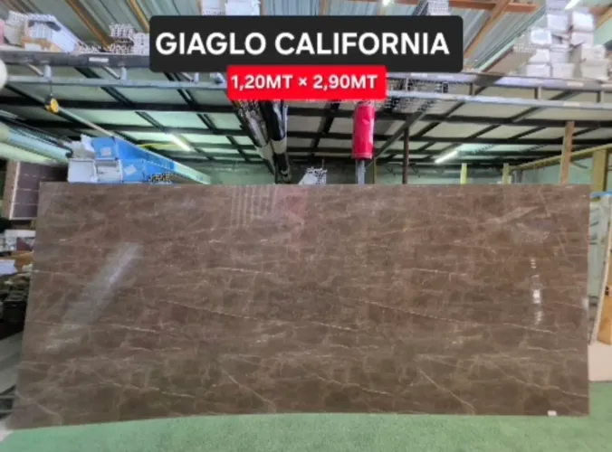 Revestimento Marmorizado Giaglo California 1,20m x 2,90m