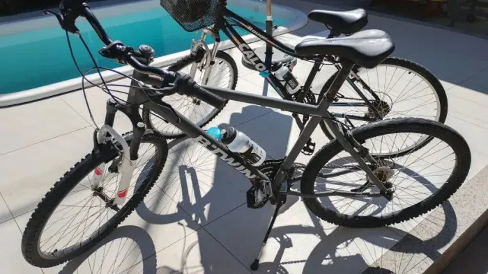 DUAS BICICLETAS NOVINHAS PELO PREÇO DE UMA