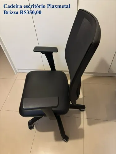 Cadeira escritório Plaxmetal Brizza 