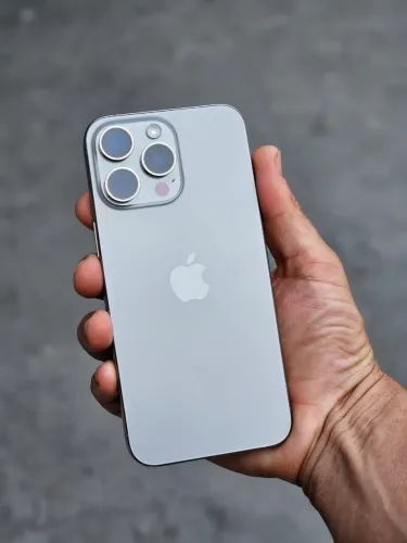 IPhone 16 pro 512gb