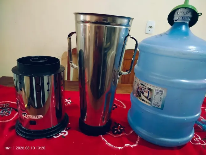 Liquidificador industrial 8L baixa rotação bivolt 110/220v