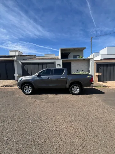 Toyota Hilux CD SRV 4X4 2.7 Flex 16V Aut. 2018