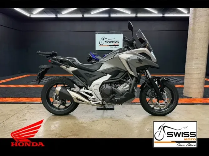 Honda NC 750X DCT 2025 ** Impecável!