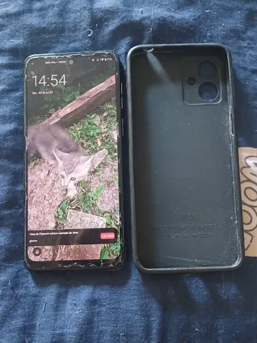 Motolora Moto G14 - 32GB / $ 550.