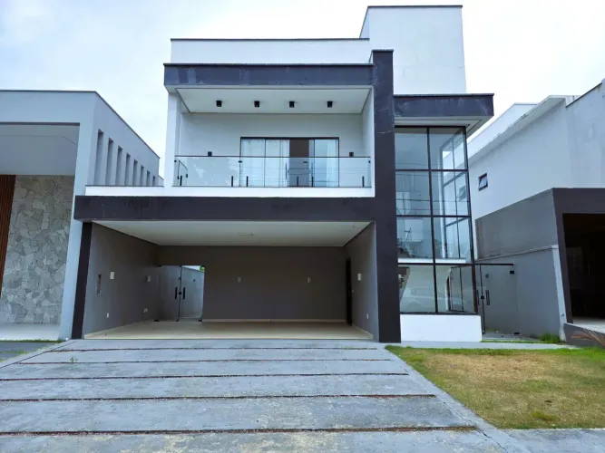 Casa duplex Condomínio Alphaville 4 Ponta Negra 3 Suítes 360m² Manaus-AM