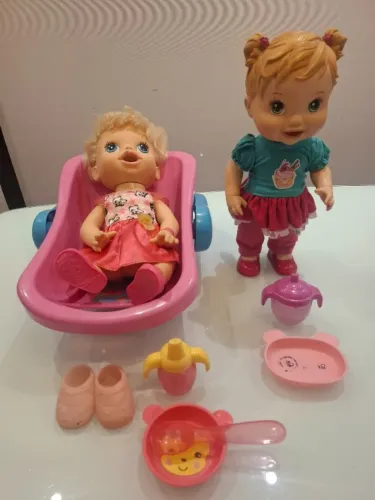 2 Baby Alive com bebê conforto e papinha