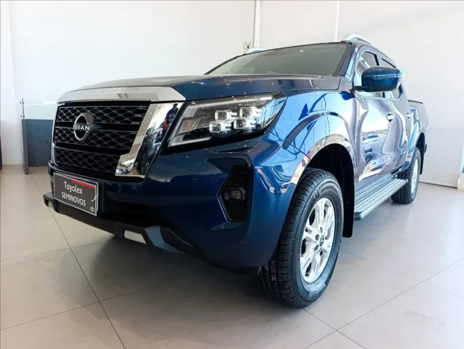 Nissan Frontier XE CD 4X4 2.3 Bi-TB Diesel Aut. 2024