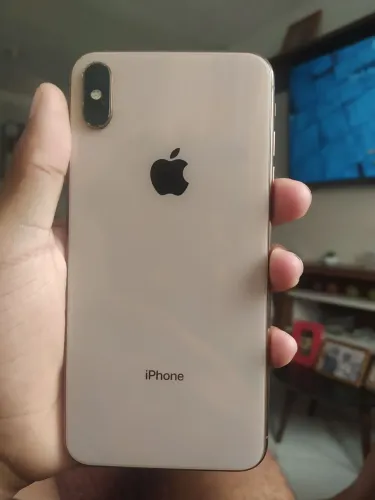 iPhone xs max gold 64gb