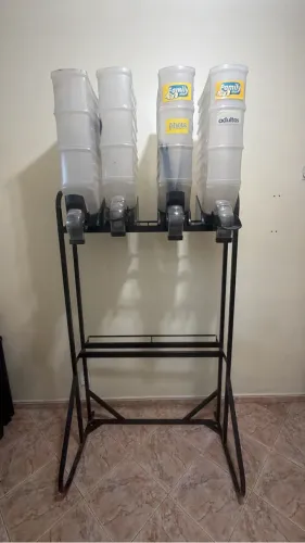 Vendo Expositor Porta Ração