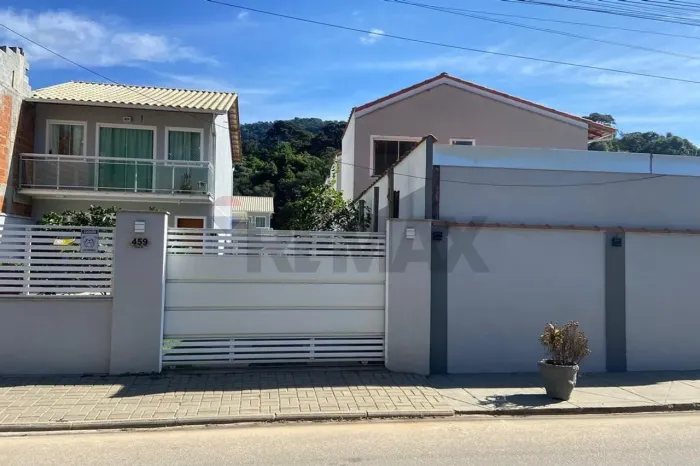 Abrace seu Novo Lar em Amparo, Nova Friburgo!