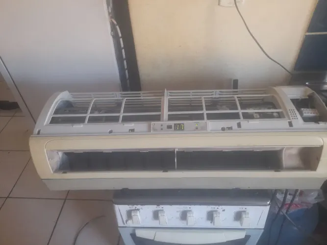 Ar condicionado eletrolux 12 mil btus