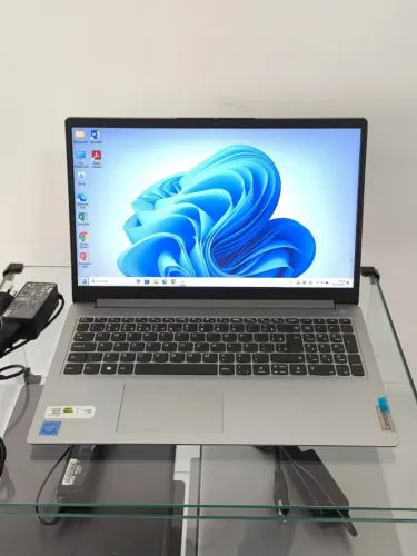 Notebook Lenovo IdeaPad 1 | Celeron N4020 | 4GB | 128GB SSD | UHD 600 | 15.6"