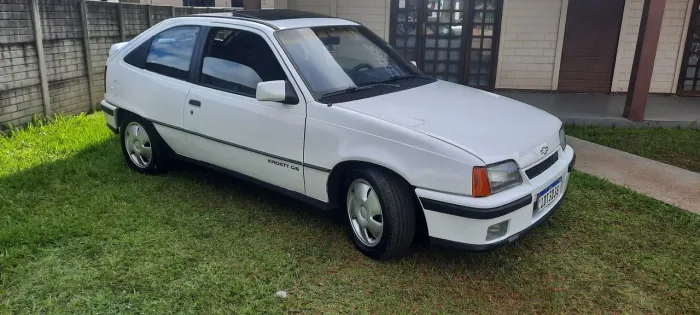 Chevrolet Kadett GSI / GS 2.0 1990