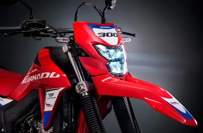 Moto Honda XR 300L Tornado SE 26/26 