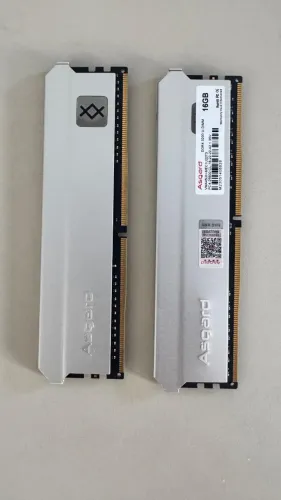 Kit Memória RAM Asgard 32GB(2x16) 3200 DDR 4