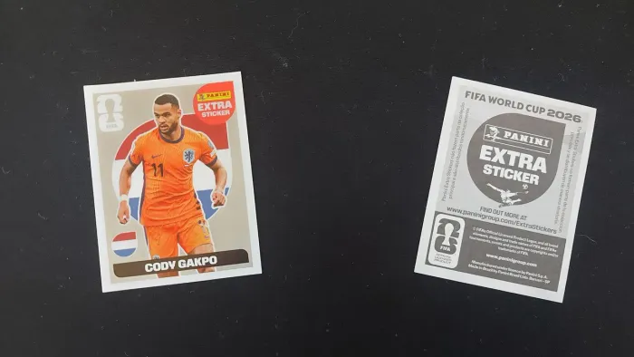 Figurinha Extra Cody Gakpo Prata da Coleção Panini Copa do Mundo 2026 Original