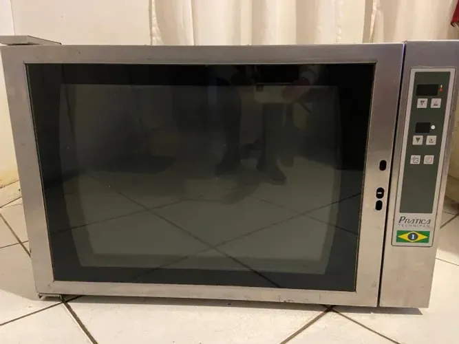 Forno Elétrico De Convecção Com Vapor HPE80 Prática 220V Trifásico 