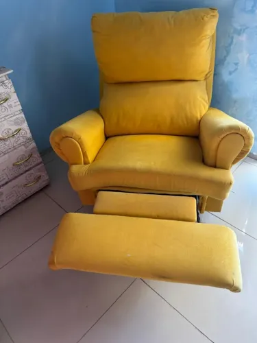 POLTRONA DO PAPAI (AMARELA)