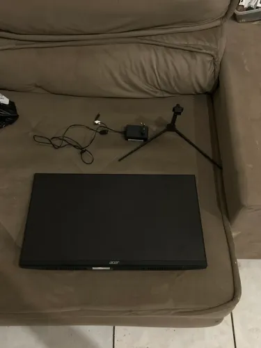 Monitor (quebrado) 180hz Acer