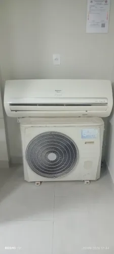 Ar-condicionado MIDEA 24.000 btus inverter