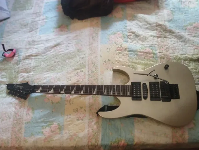 Guitarra Ibanez Gio Grg 270gx
