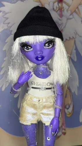 Boneca Shadow High- Dia Mante