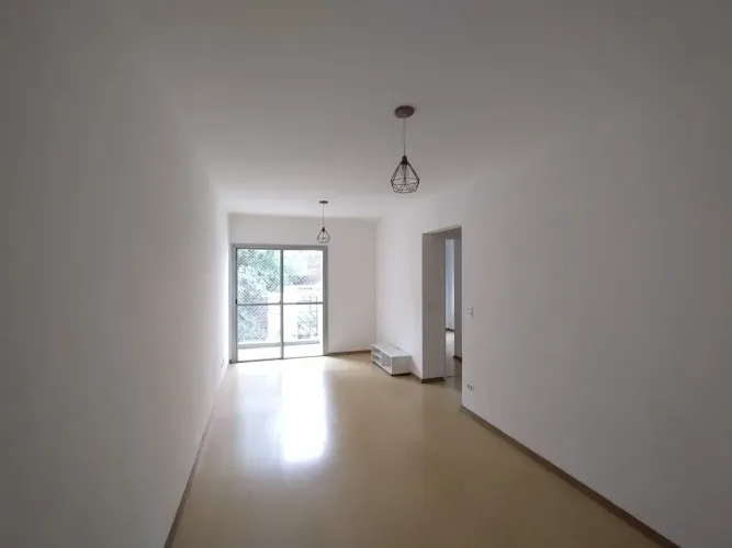 Imóvel para aluguel possui 65 metros quadrados com 2 quartos em Indianópolis - São Paulo -